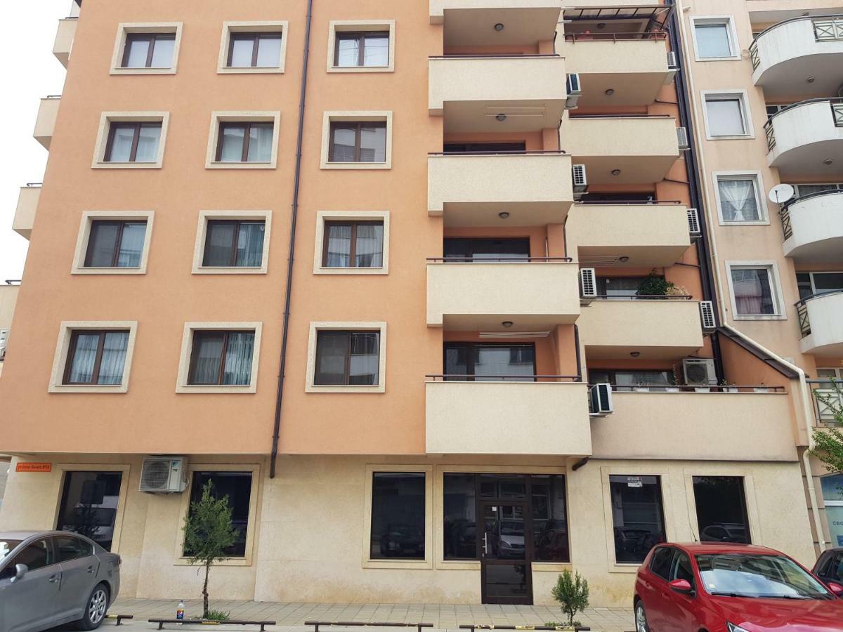 Хепи Апартмънтс Plovdiv Exterior foto